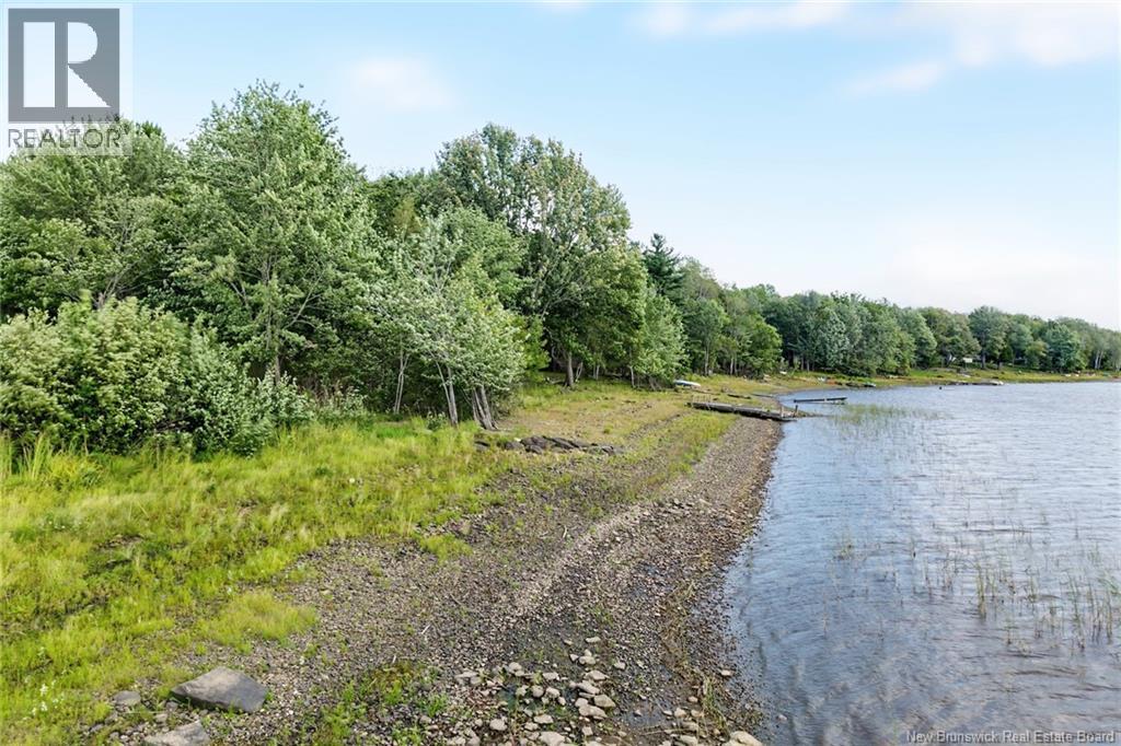 301 Sand Point Road Property Photo 17