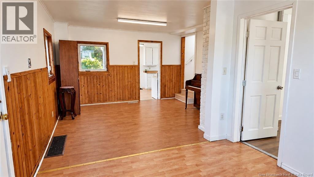 433 Woodville Road Property Photo 9