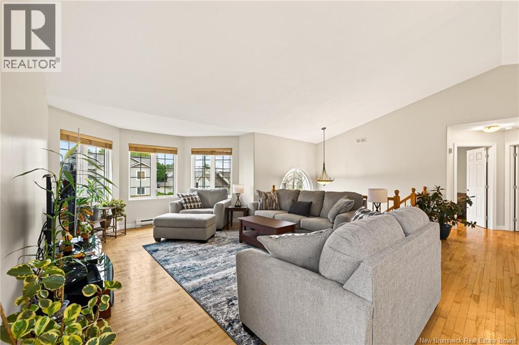11 Marin Street Property Photo 3