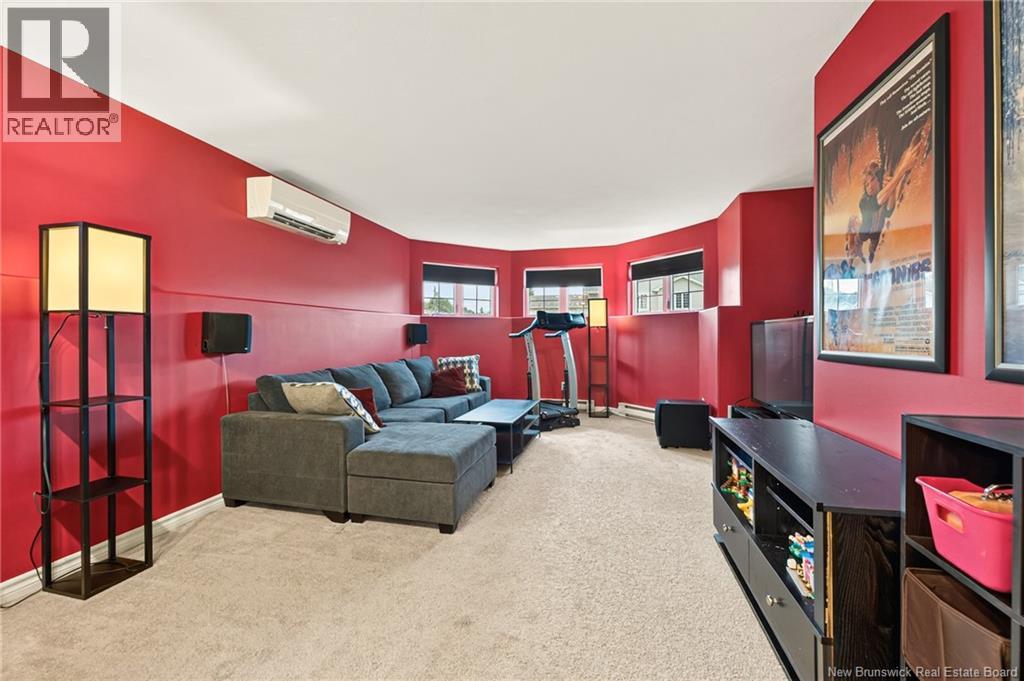 11 Marin Street Property Photo 32