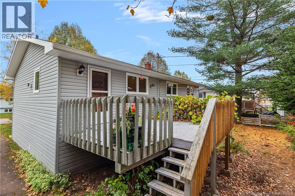 27 Brewster Street Property Photo 41