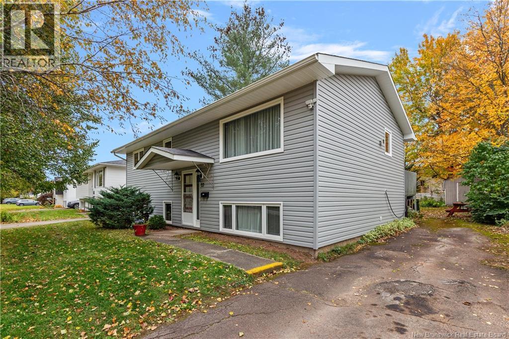 27 Brewster Street Property Photo 42