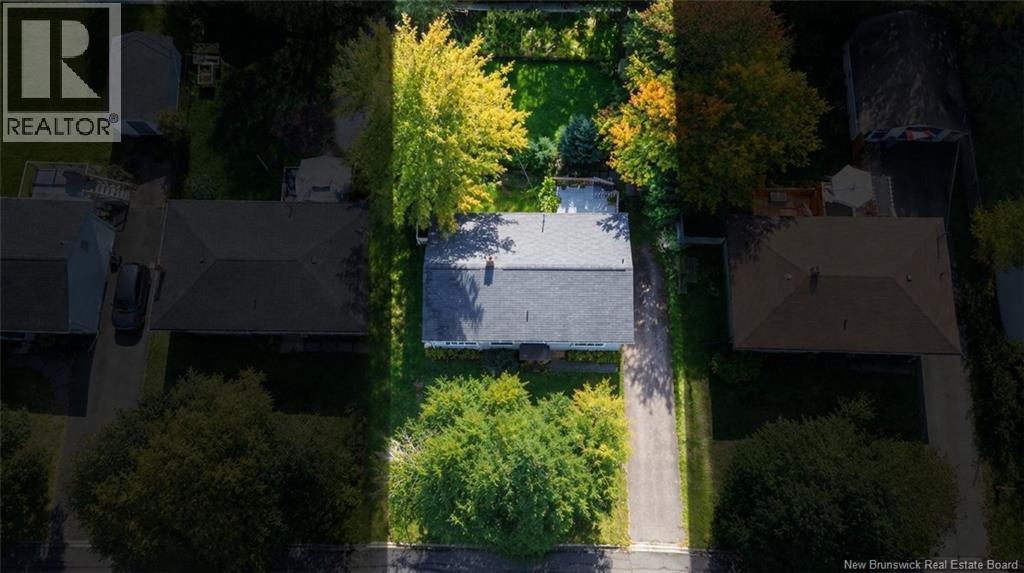 27 Brewster Street Property Photo 45