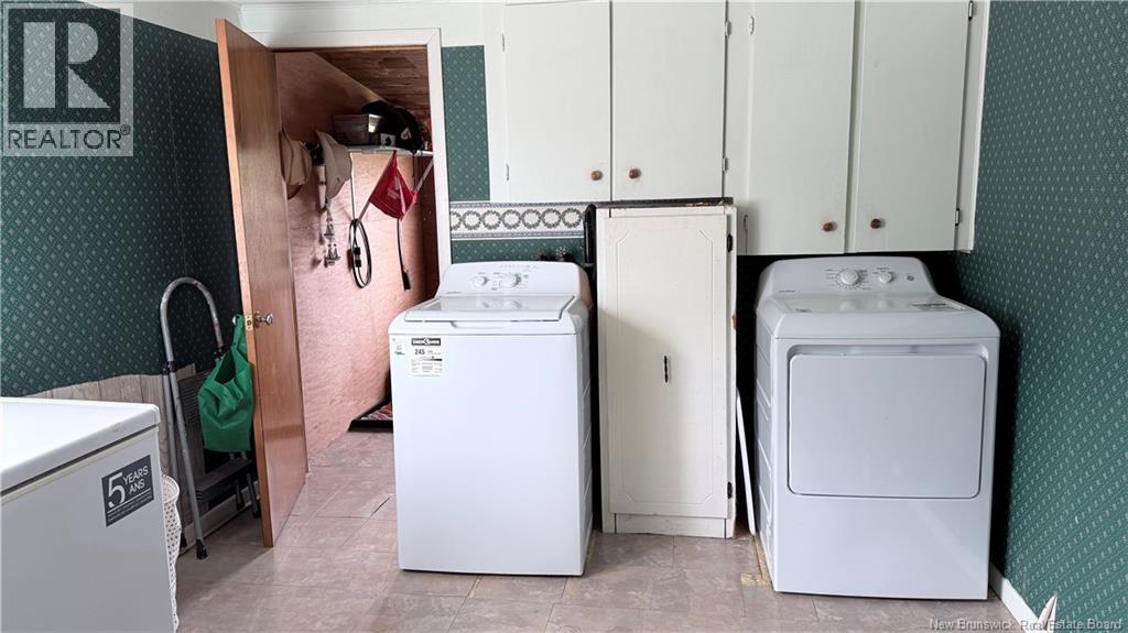 211 Route 395 Property Photo 25