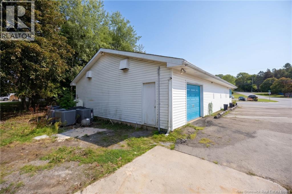 123 Hampton Road Property Photo 22