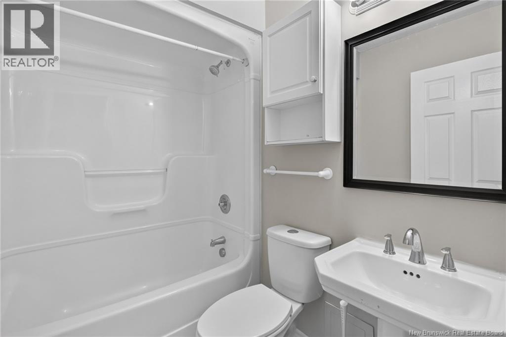 124-126 Bahama Street Property Photo 42