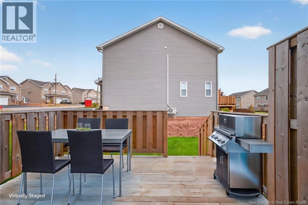 51 Loudun Street Property Photo 7