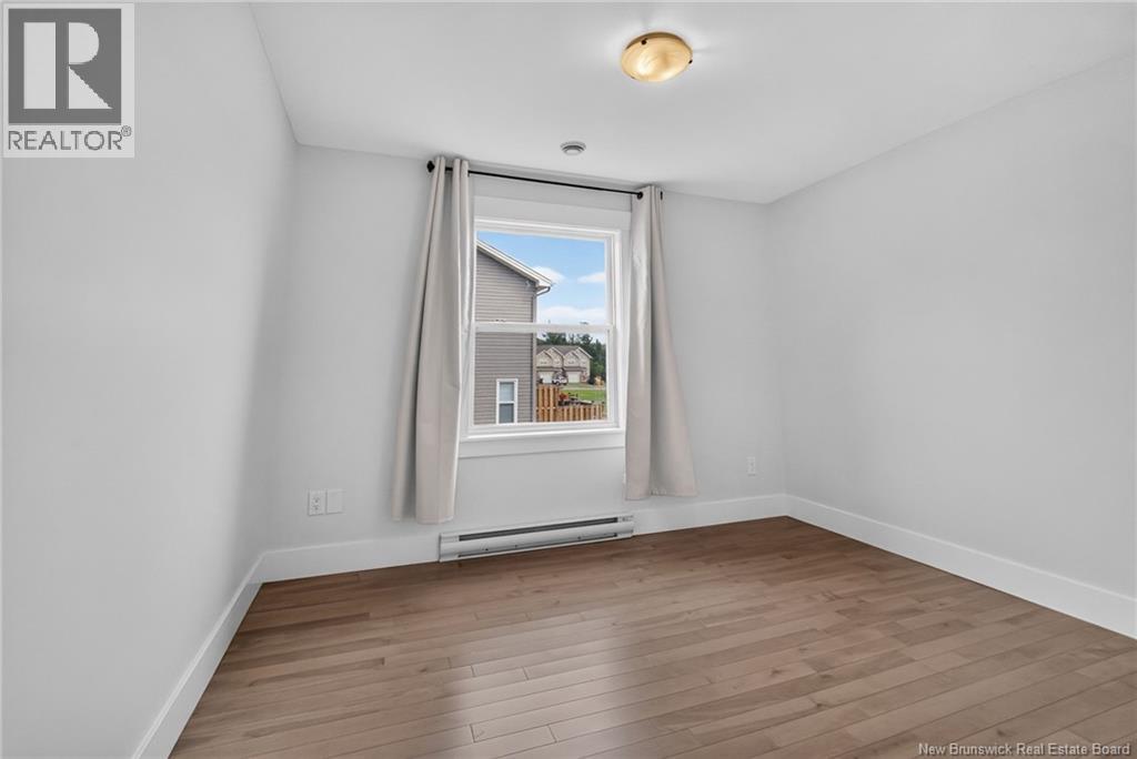 51 Loudun Street Property Photo 25