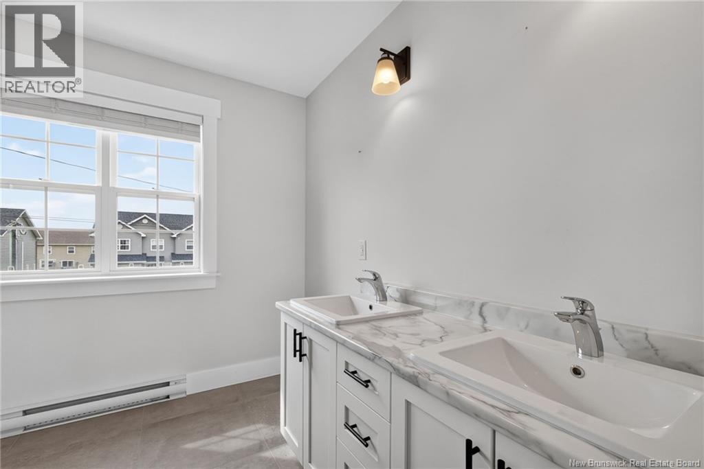 51 Loudun Street Property Photo 32