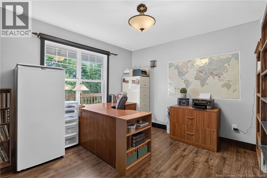 10 Waterway Road Property Photo 12