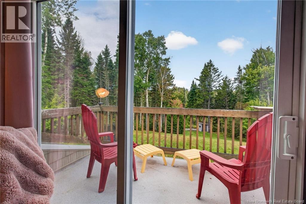 10 Waterway Road Property Photo 17