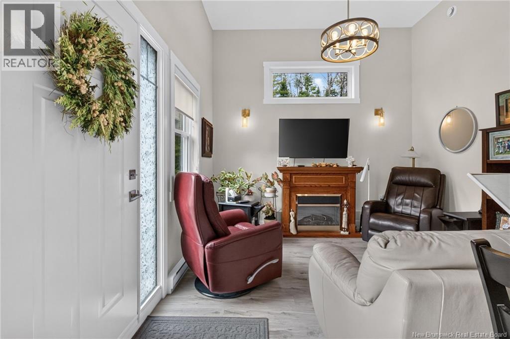 10 Waterway Road Property Photo 25