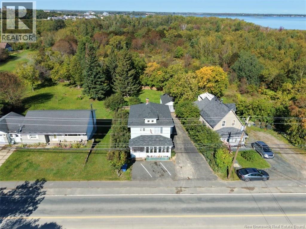 745 Bridge Property Photo 2
