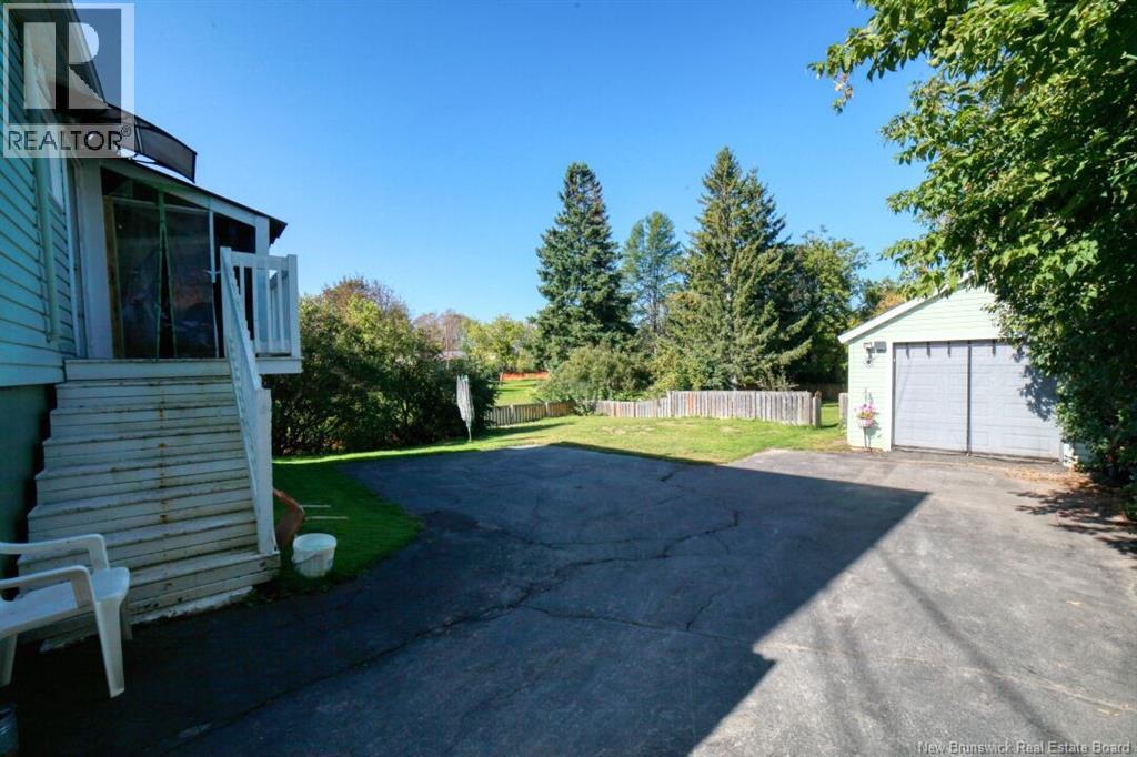 745 Bridge Property Photo 6