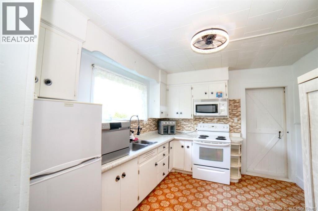 745 Bridge Property Photo 12