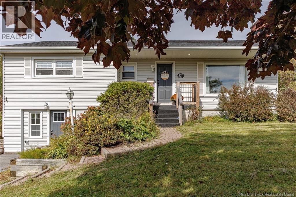127 Greendale Crescent Property Photo 5