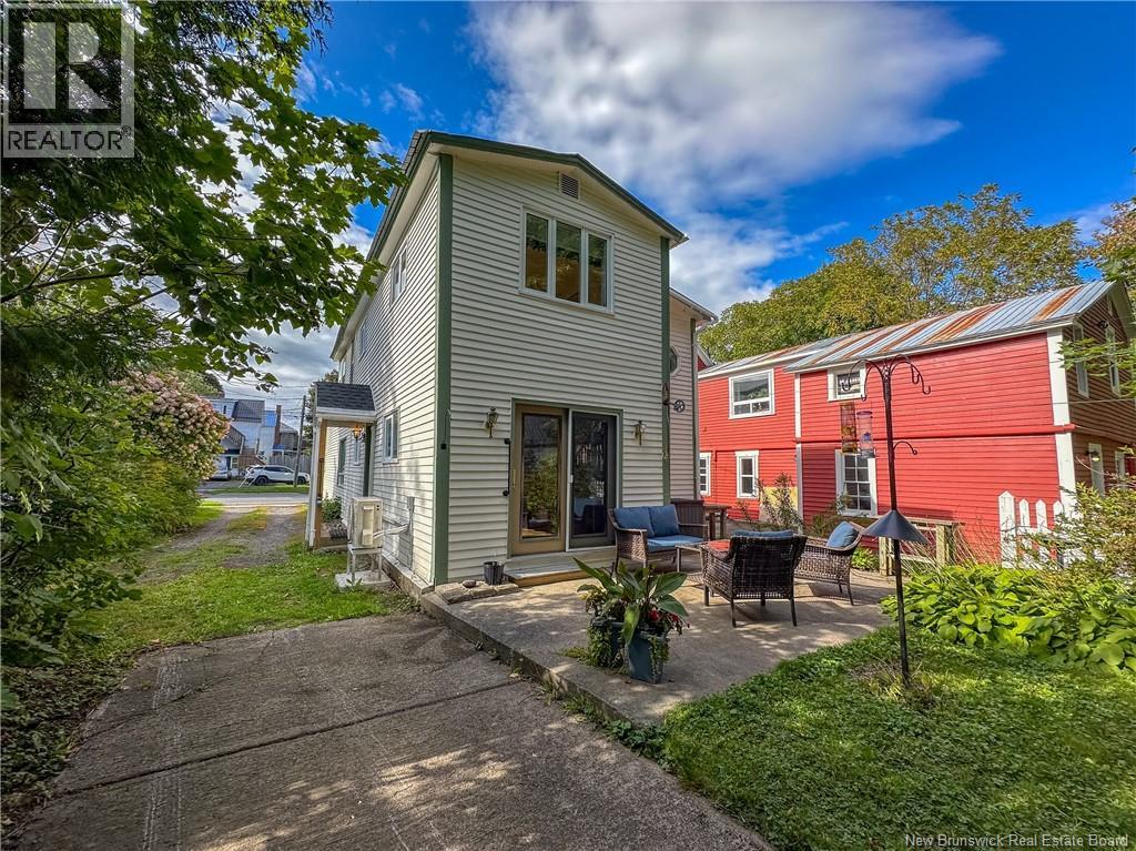 292 Saint John Street Property Photo 33