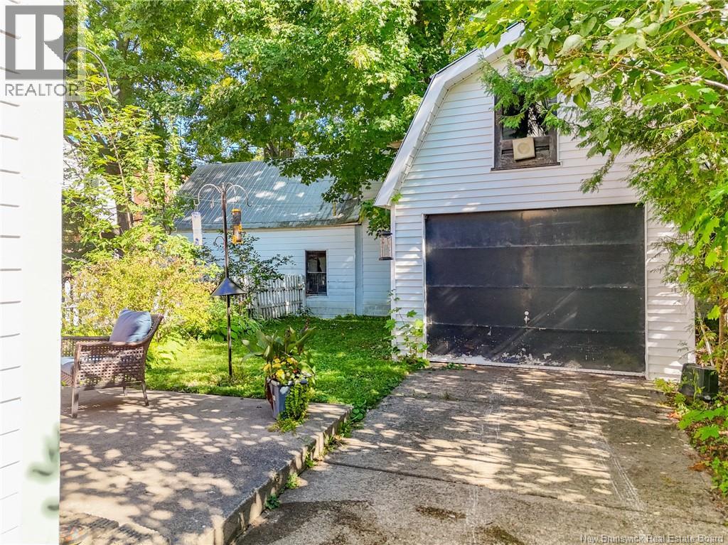 292 Saint John Street Property Photo 36