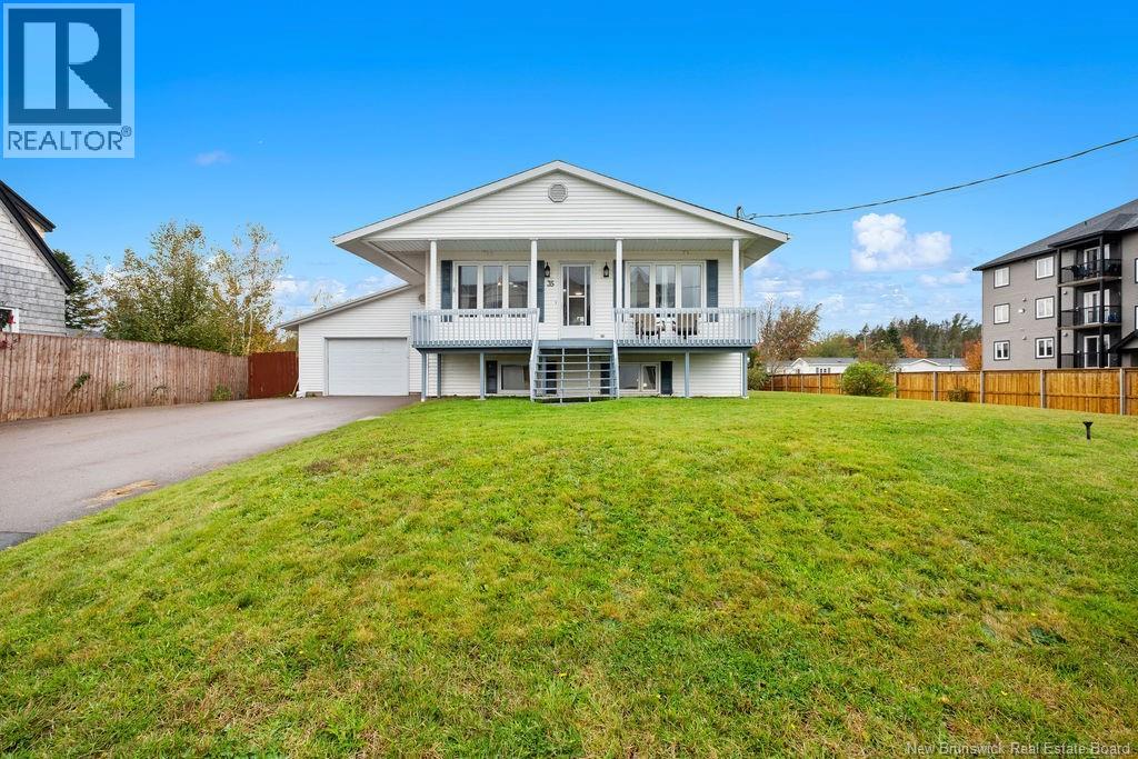 35 Inglis Street Property Photo 1