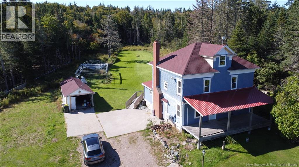 30 Dipper Harbour Road