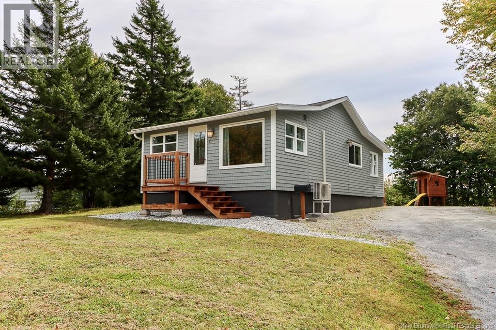 3478 Loch Lomond Road Property Photo 1