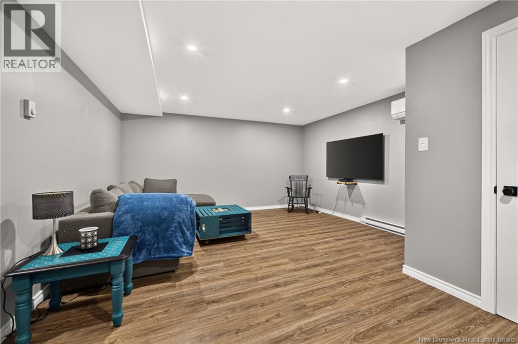 247 Kendra Street Property Photo 45