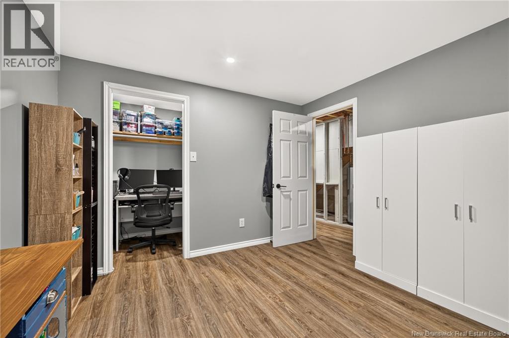 247 Kendra Street Property Photo 48