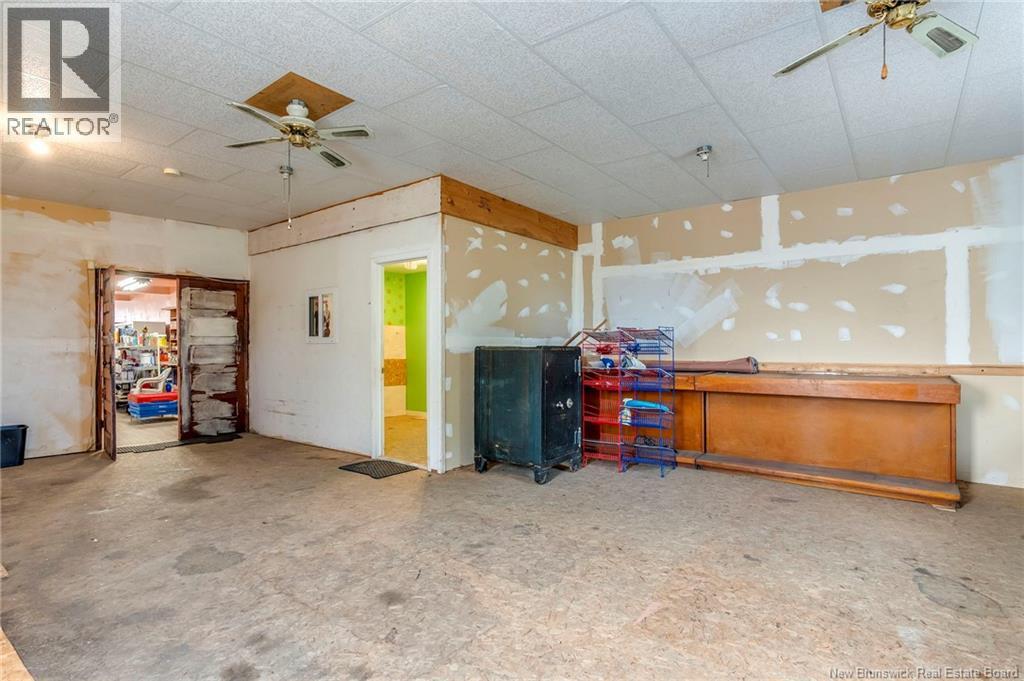 21 Main Street Property Photo 26