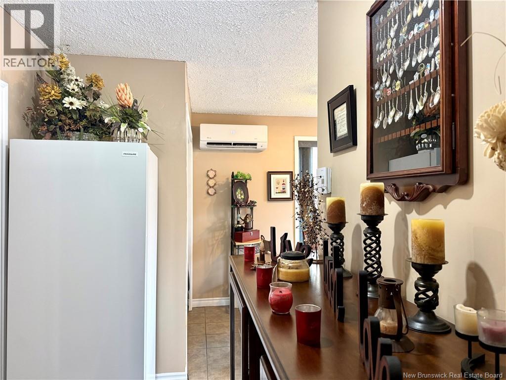 125 42e Avenue Property Photo 13