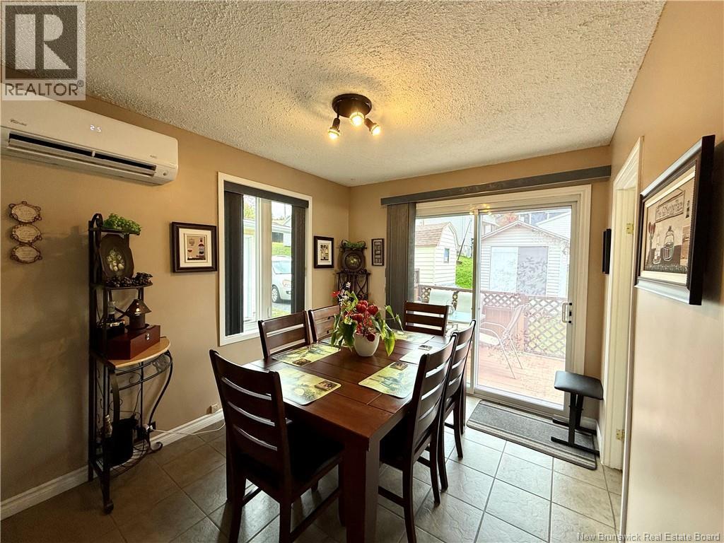 125 42e Avenue Property Photo 16