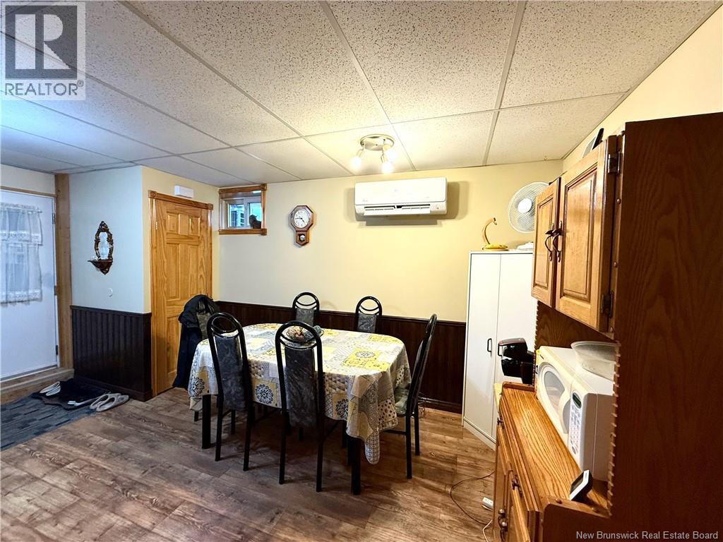 125 42e Avenue Property Photo 27
