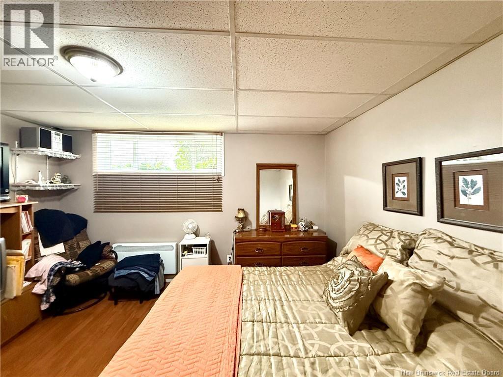 125 42e Avenue Property Photo 29