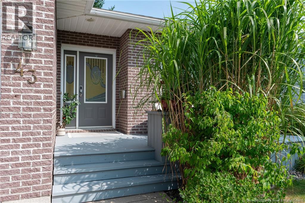 43 Ridgewell Place Property Photo 3