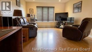 633 Whitepine Road Property Photo 7