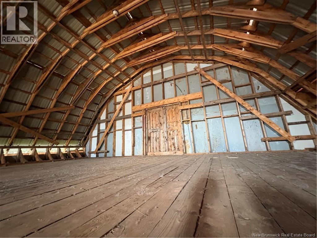 162 Sawdust Road Property Photo 14
