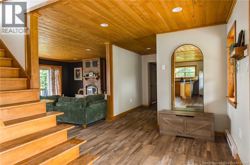 181 Mccarthy's Point Road Property Photo 7