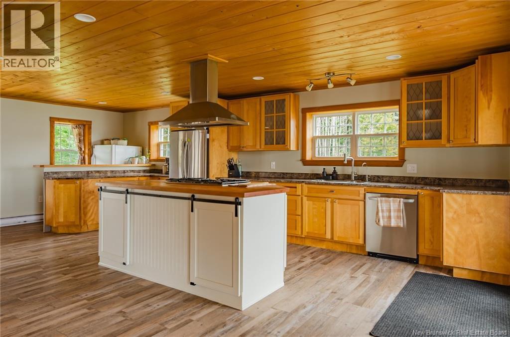 181 Mccarthy's Point Road Property Photo 11