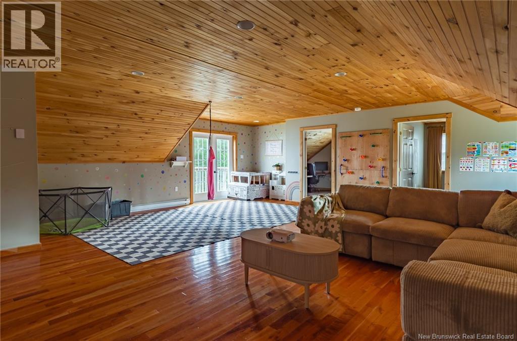 181 Mccarthy's Point Road Property Photo 34