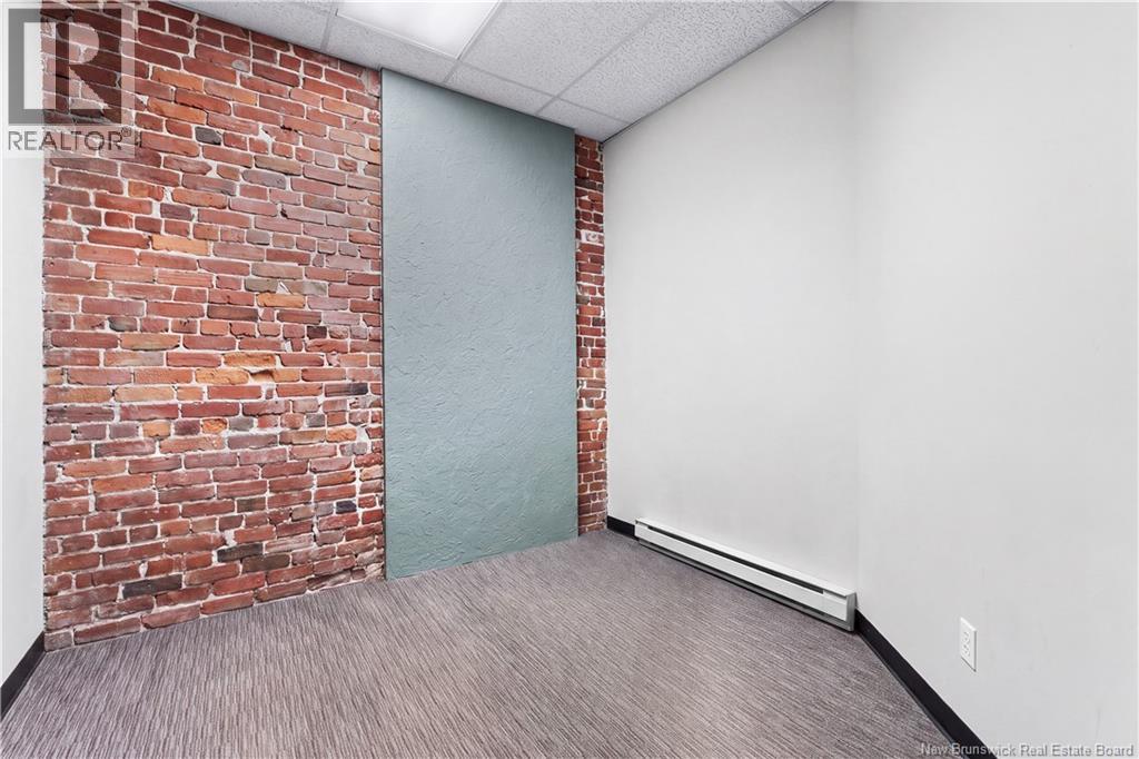 352 Main Street Property Photo 16