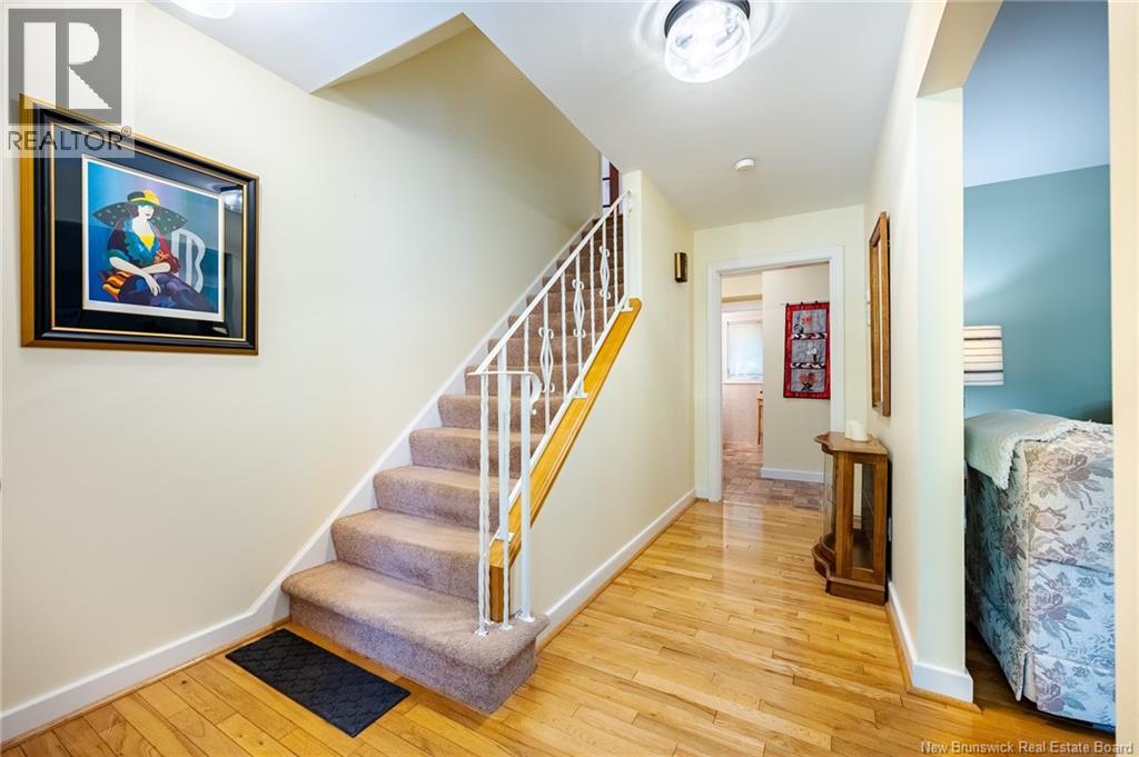 560 Squires Street Property Photo 4