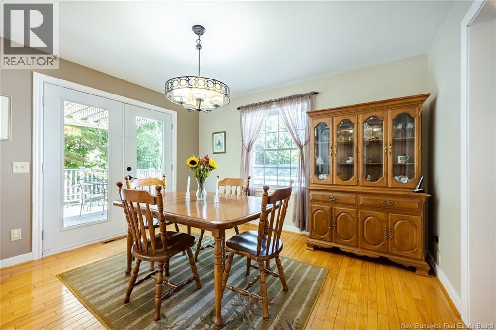 560 Squires Street Property Photo 7