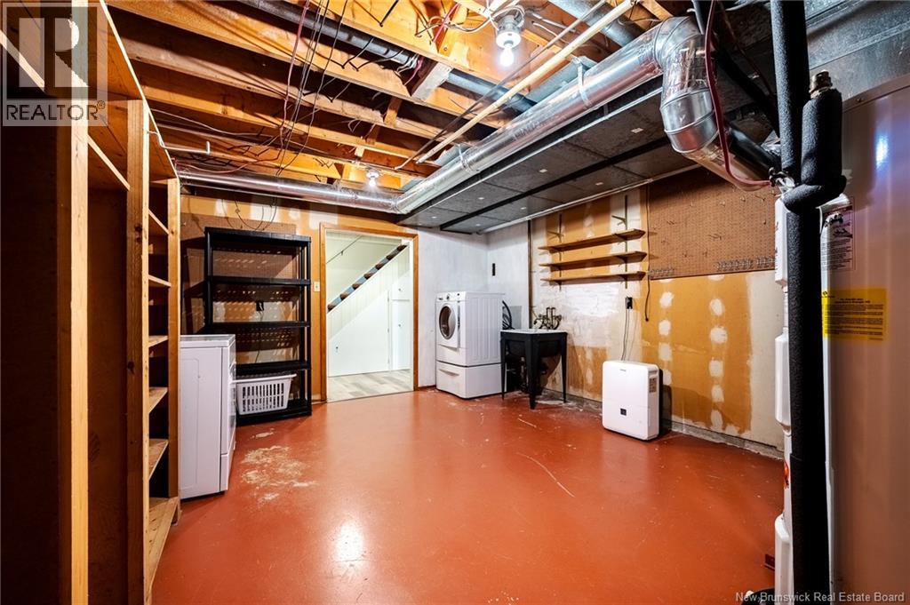 560 Squires Street Property Photo 24