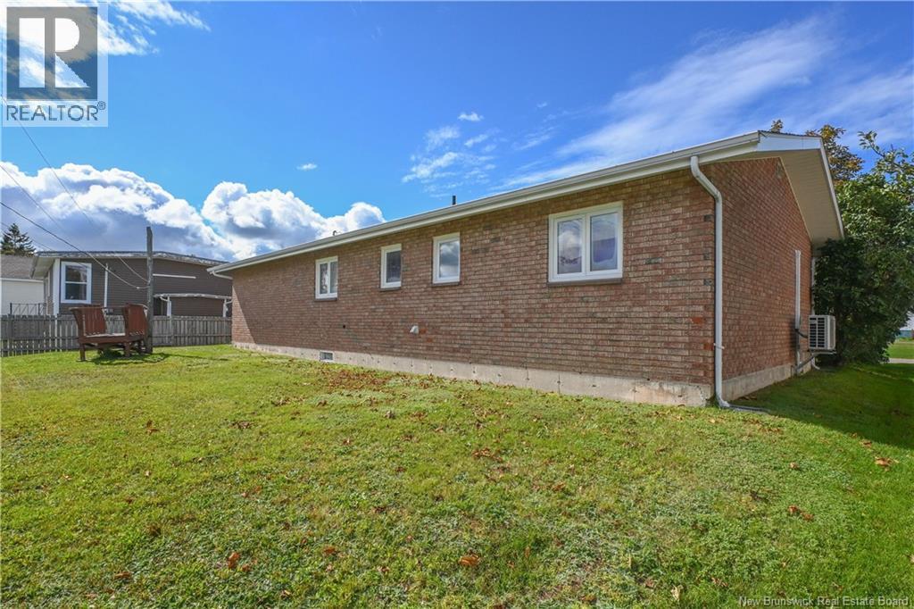 140 Des Saules Street Property Photo 6