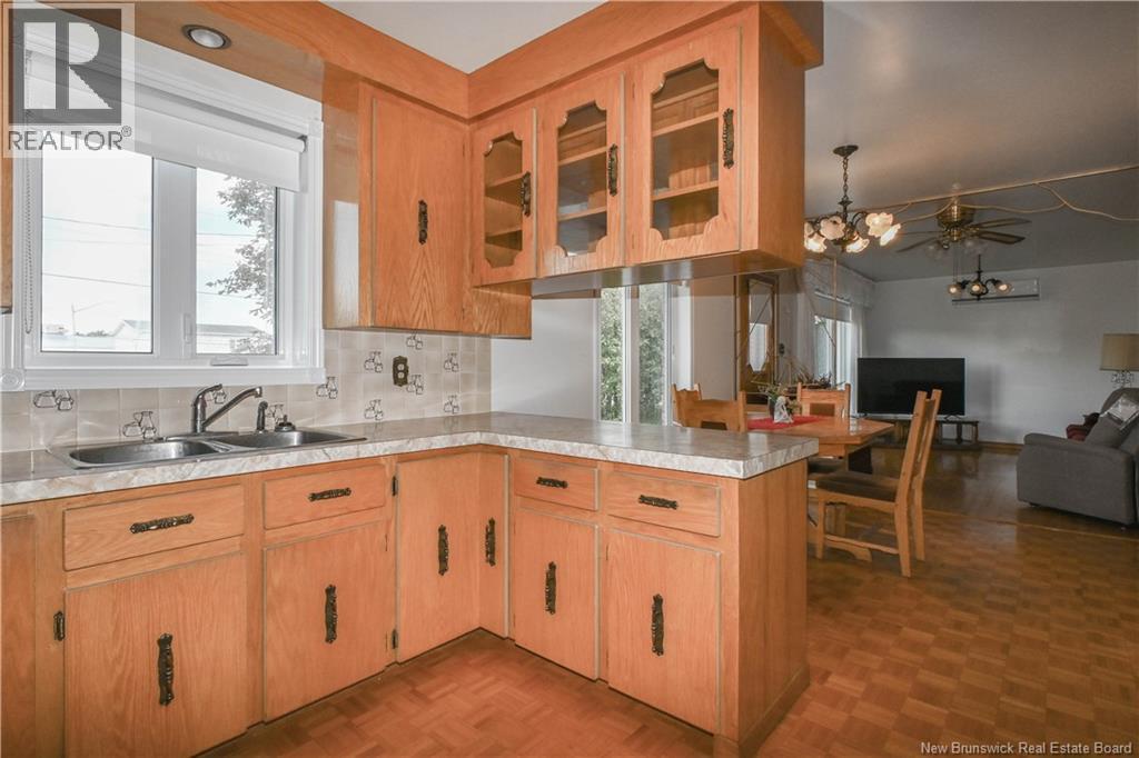 140 Des Saules Street Property Photo 12