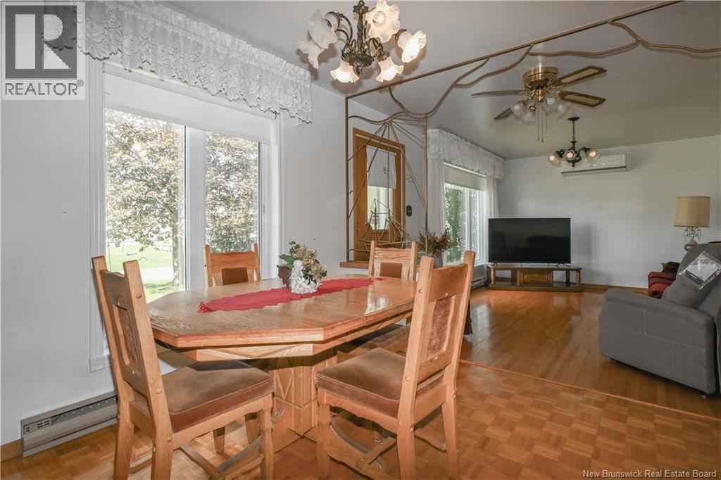 140 Des Saules Street Property Photo 19