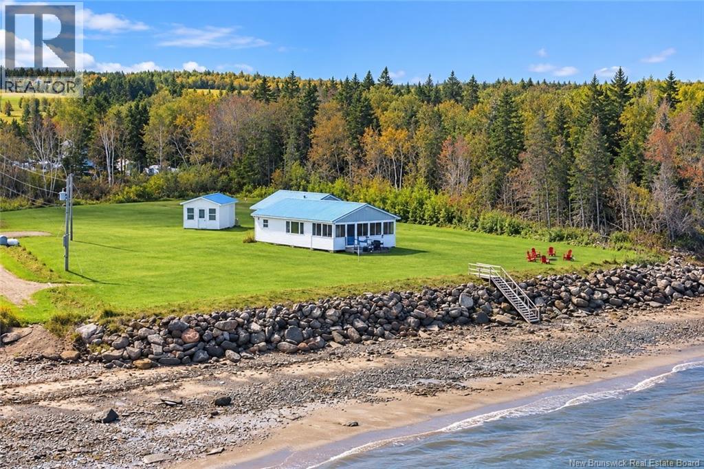 22 Harvey Shore Property Photo 1