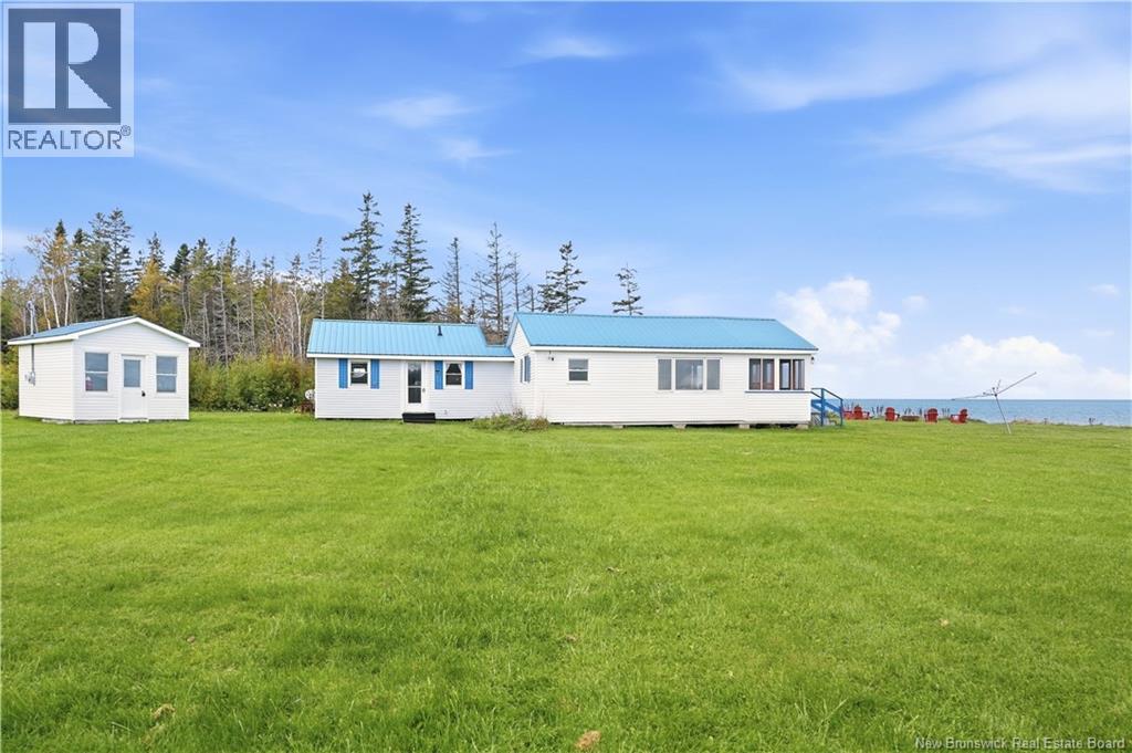 22 Harvey Shore Property Photo 4