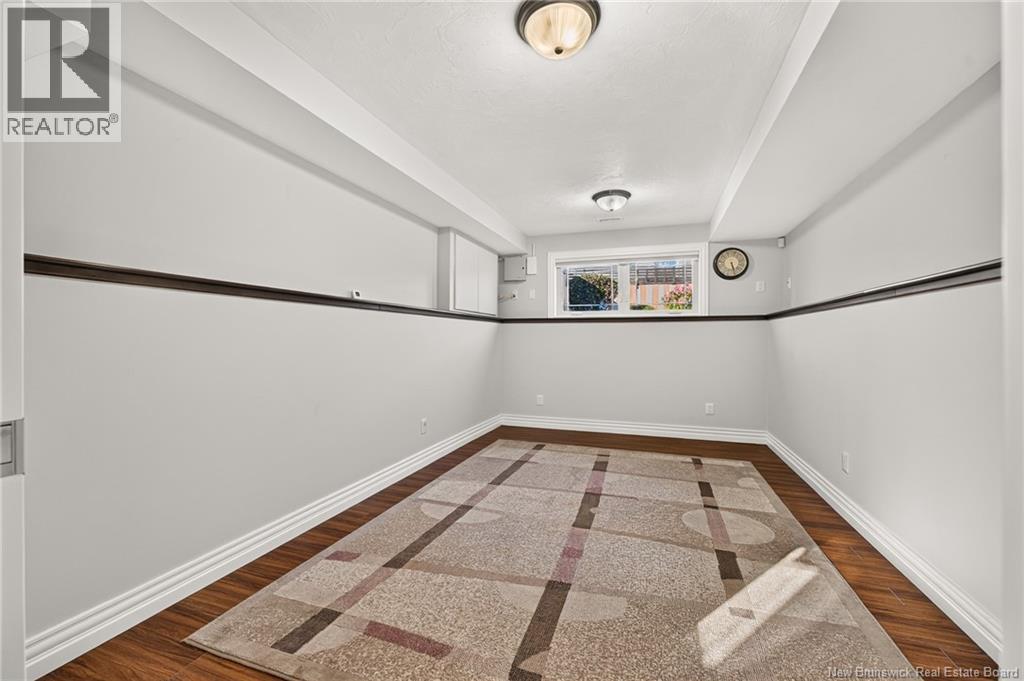 77 Crawford Property Photo 28
