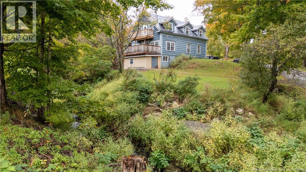 31 Old Great Road Property Photo 8