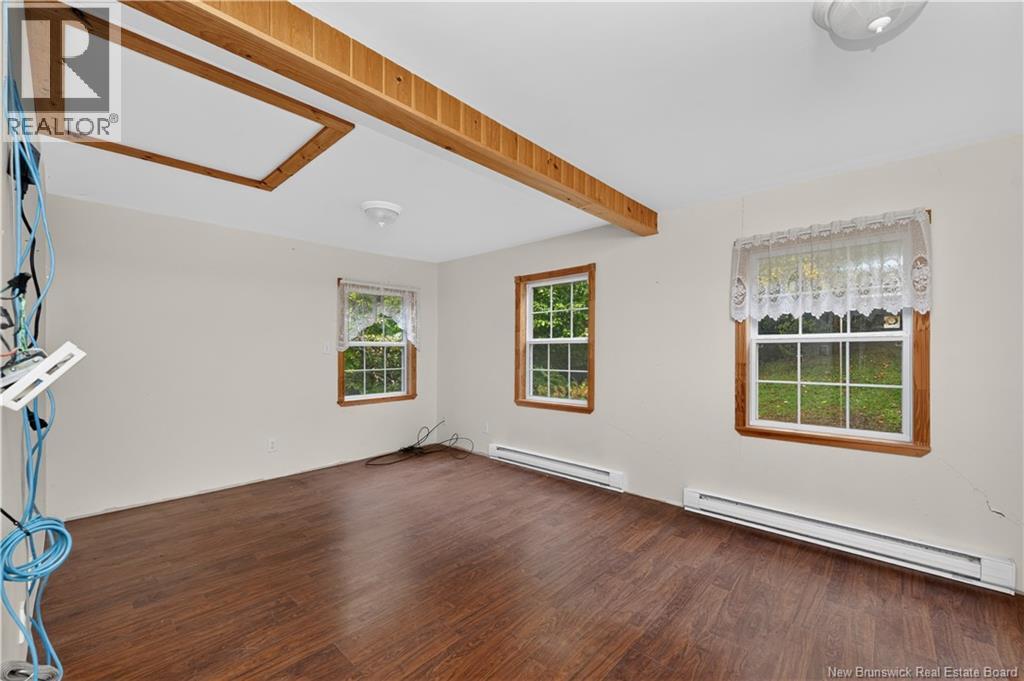 31 Old Great Road Property Photo 27
